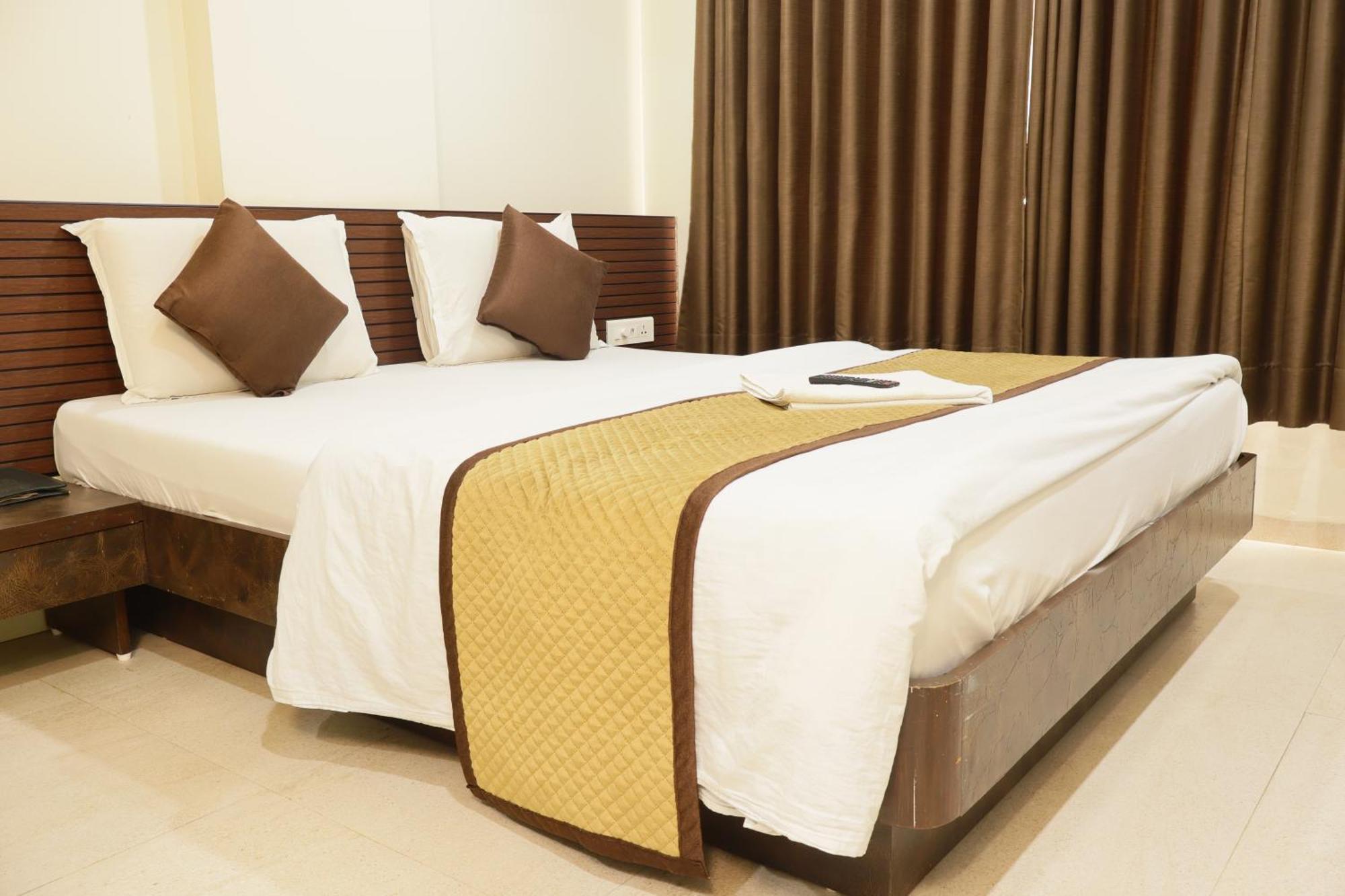 Hotel Kabir Ahmedabad Luaran gambar